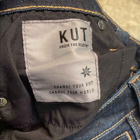 Kut from the Kloth Catherine Boyfriend Jeans - Picture 7 of 8